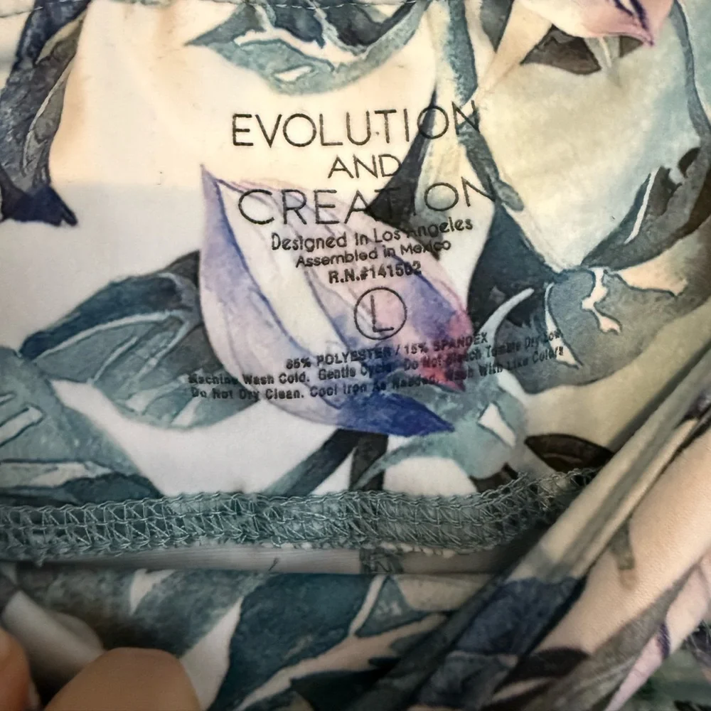 Floral Watercolor Leggings - Picture 2 of 6